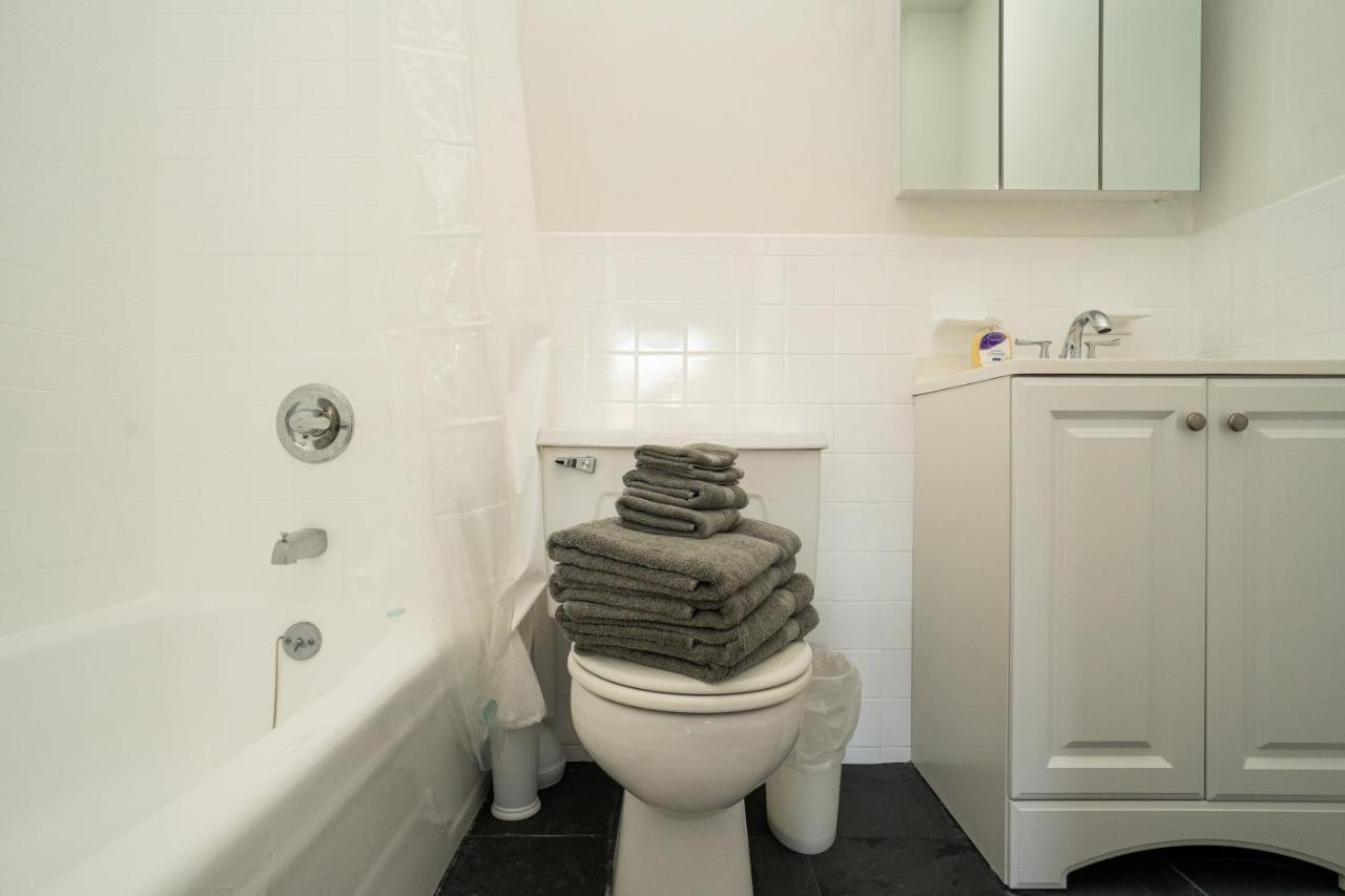 Midtown South Apartments 30 Day Rentals นิวยอร์ก ภายนอก รูปภาพ